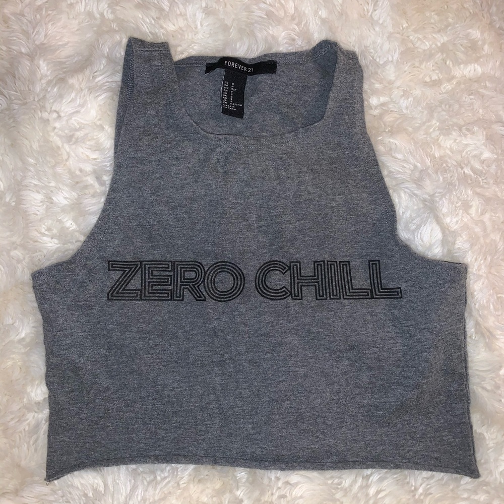 👽 “Zero Chill” crop top